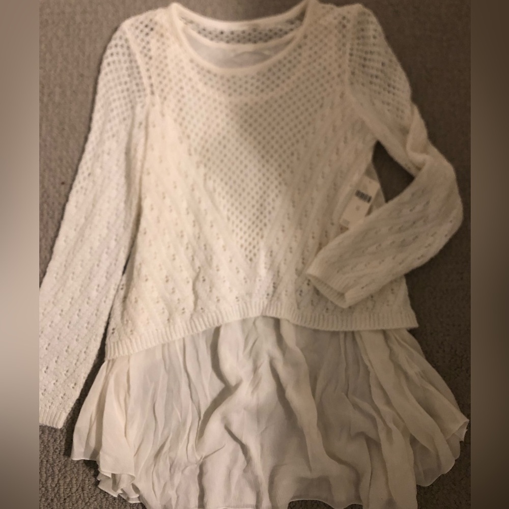 Adorable layered sweater from Anthropologie- SZ XS